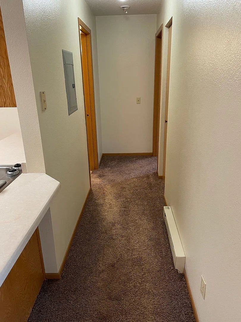 Two Bedroom — Photo 4