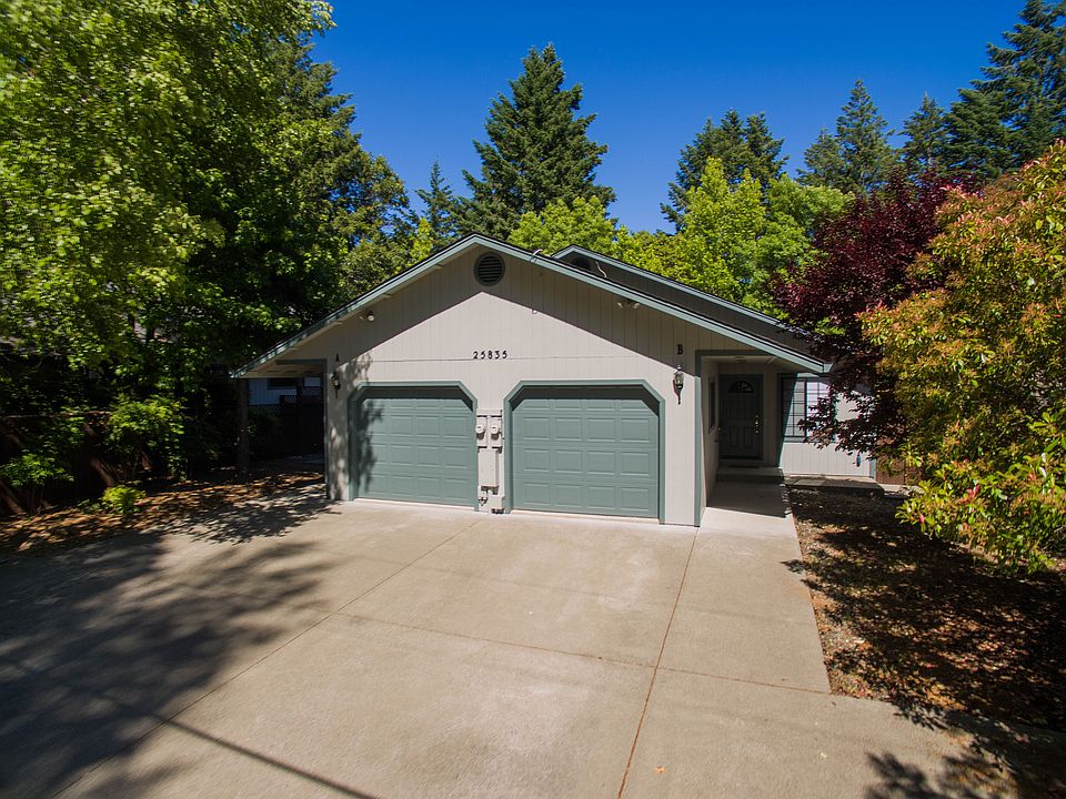 1st image of 25847 Madrone Dr