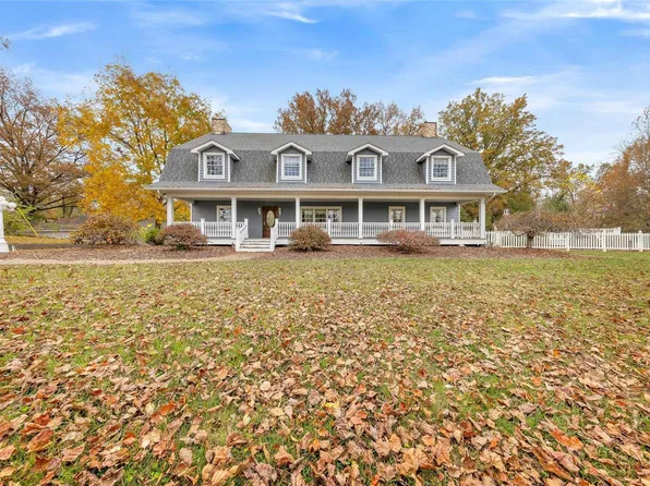 7306 Pin Oak Rd, Edwardsville, IL 62025