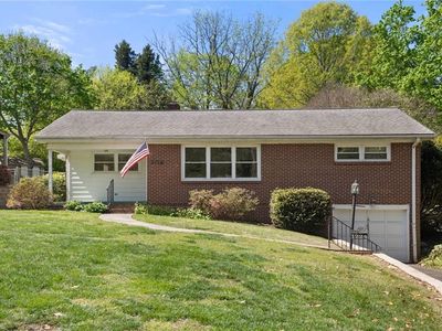 1224 Lamont Dr, Winston Salem, NC, 27103