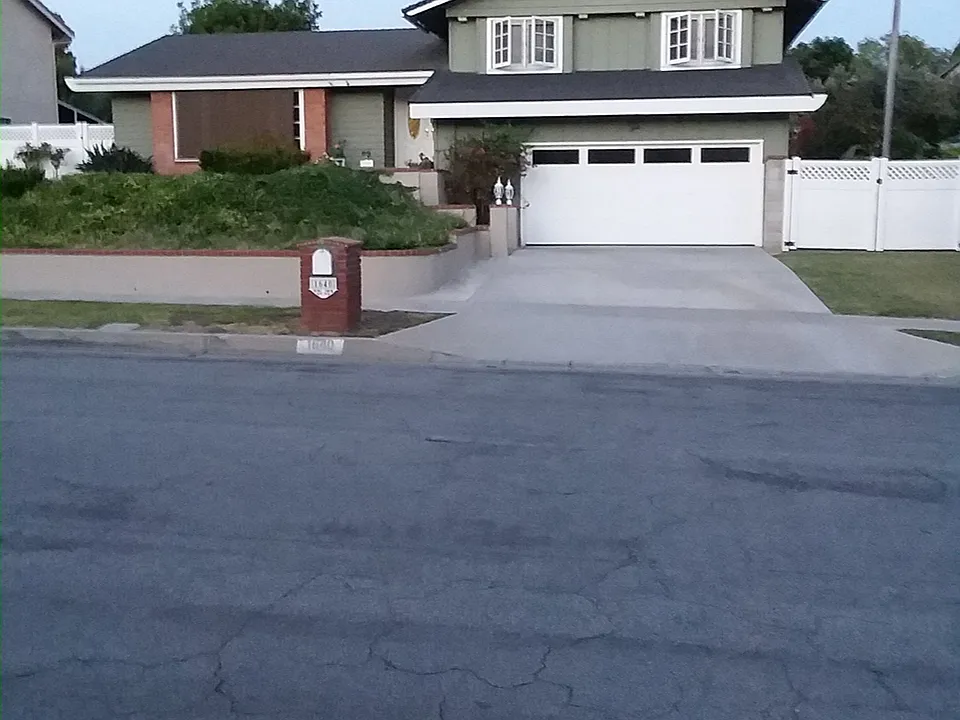1640 Canyon Dr