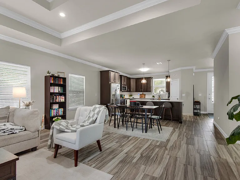 66 Brenda Ln — Photo 9