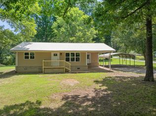 869 W 4th St, Parsons, TN 38363