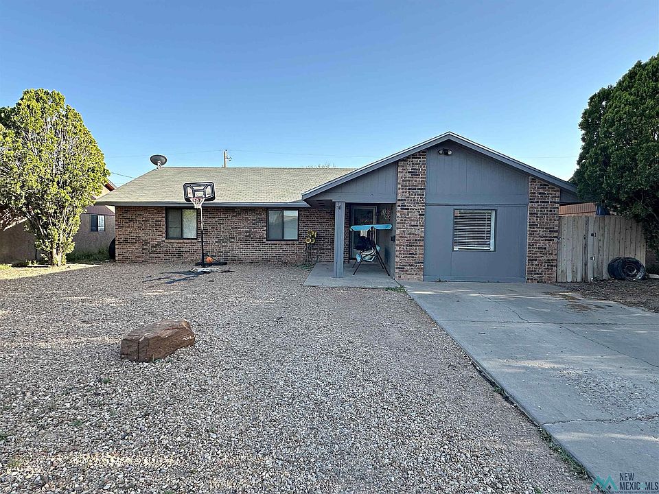 1st image of 304 Hermosa Dr