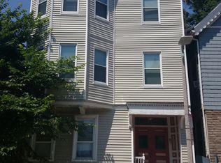 87 M St, South Boston, MA 02127