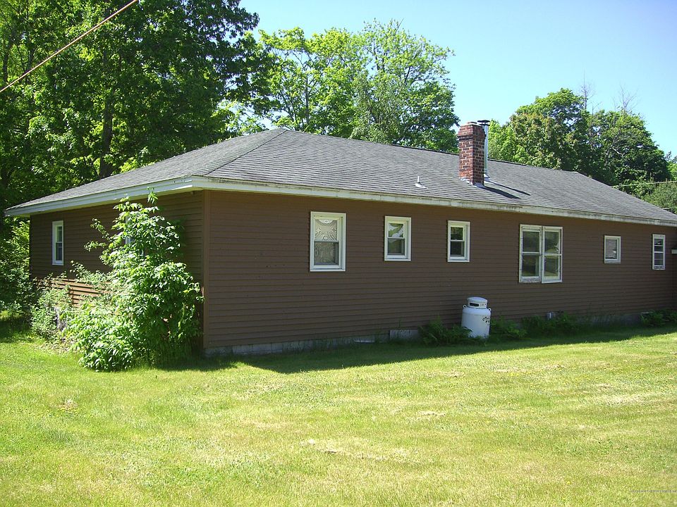 2nd image of 1105 Hallowell Litchfield Rd