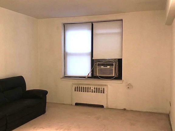 5th image of 3220 89th St #108