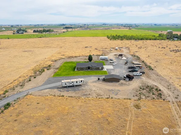 8379 Road 10 NW, Ephrata, WA 98823