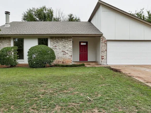 2712 Clover Glen Dr, Edmond, OK 73013