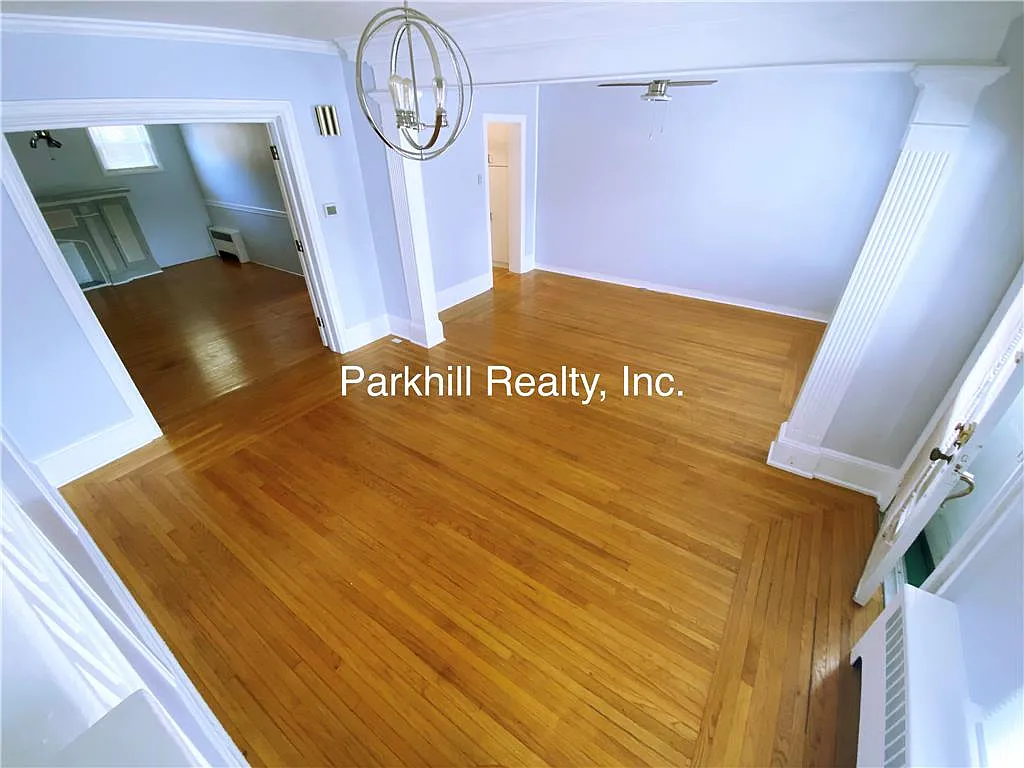 2 bed, 2.5 bath, 1712 sqft, $1,750 — Photo 2