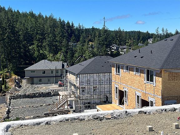 5th image of 1109 Deltana Ave