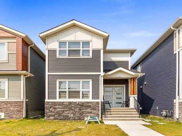 75 Homestead Park NE, Calgary, AB T3J 2K7