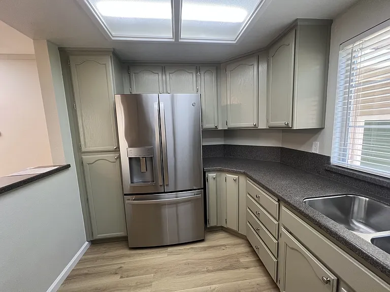 343 Horizon Cir — Photo 13