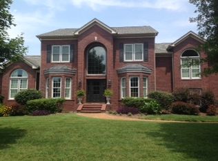 1090 Blue Heron Rd, Nashville, TN 37221
