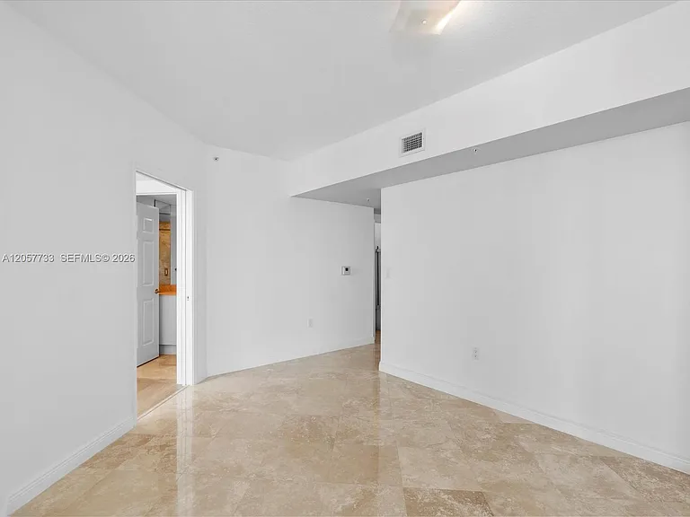 1745 E Hallandale Beach Blvd #2007W — Photo 39