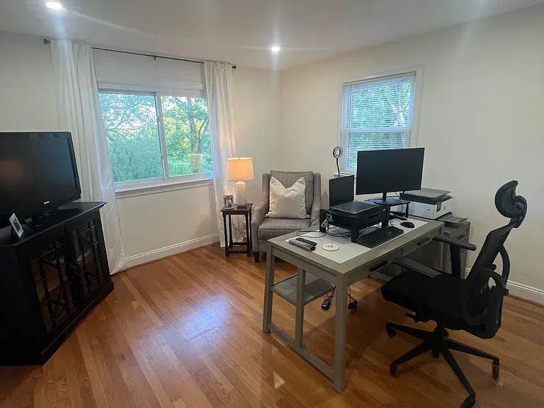 304 Old Courthouse Rd NE — Photo 10