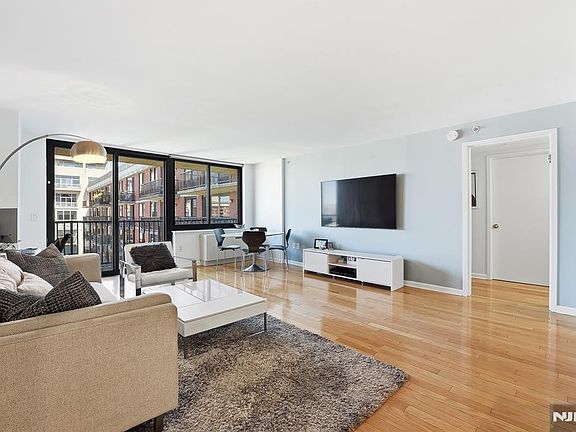 2nd image of 700 Grove St APT 11A