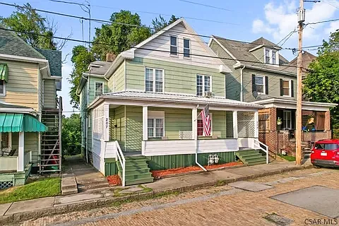 207 Lincoln Ave — Photo 1