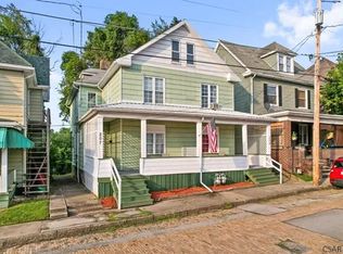 207 Lincoln Ave, Connellsville, PA