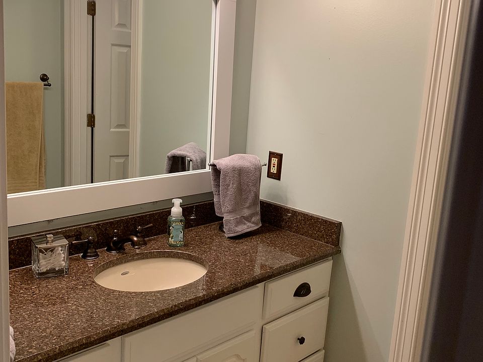 1st image of 1261 Tower Ct
