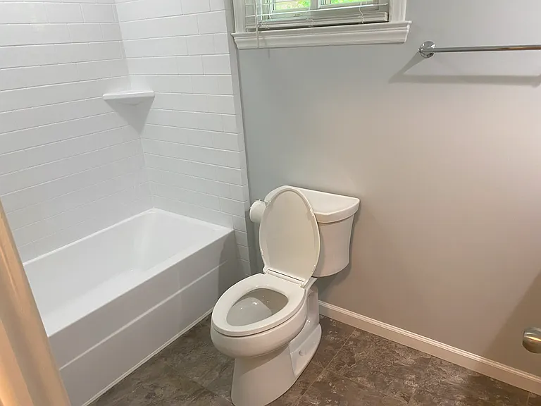 113 Pineland Cir — Photo 10