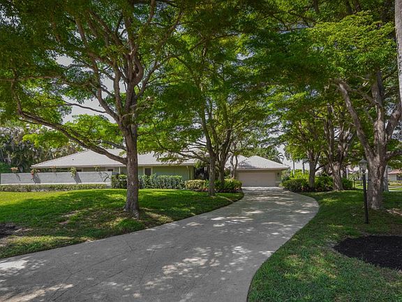 10459 Prestwick Diveway