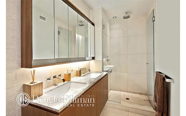 Sold by Douglas Elliman | media 25