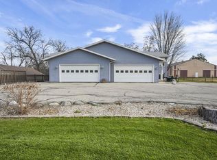 4292 Vilas Hope Road, Cottage Grove, WI 53527