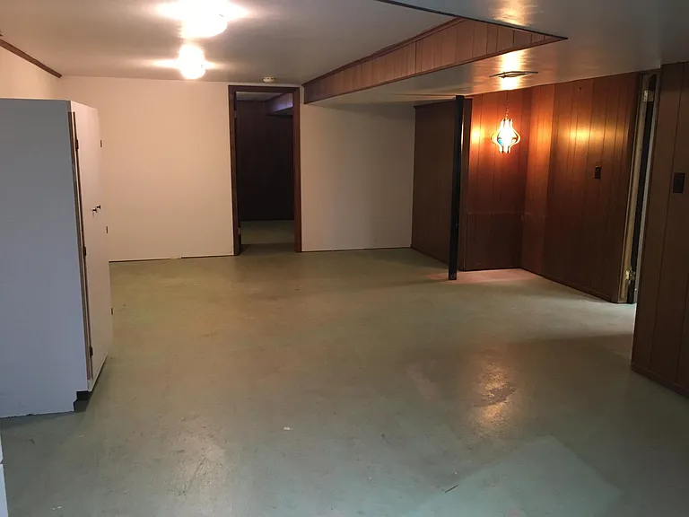 5260 Daniels Dr — Photo 27