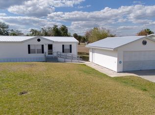 1151 Peaceful Ln, Moore Haven, FL 33471