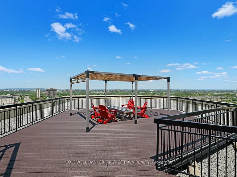2759 Carousel Cres #307 — Photo 23