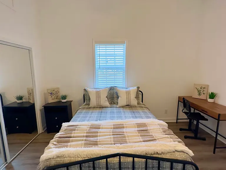 2515 Erato St #101 — Photo 8