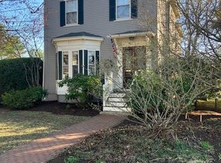 28 Forest St #28, Lexington, MA 02421