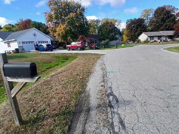 4th image of 3357 Sapphire Ln