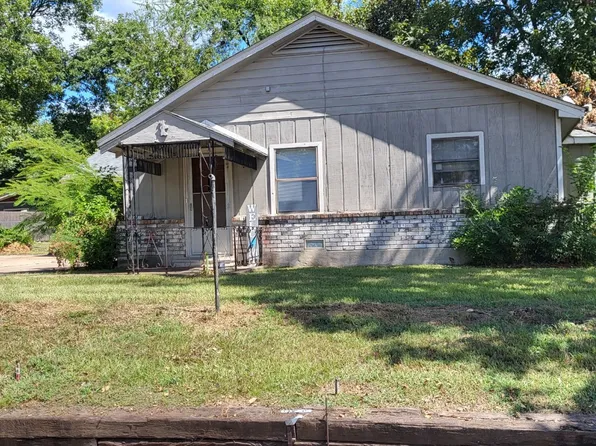 328 League St S, Sulphur Springs, TX 75482
