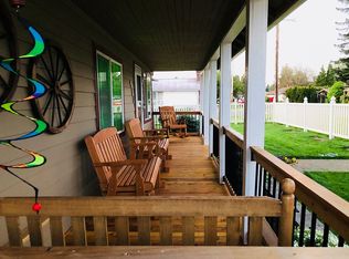 611 S 4th St, Toledo, WA 98591