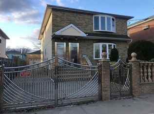 14924 125th St, South Ozone Park, NY 11420