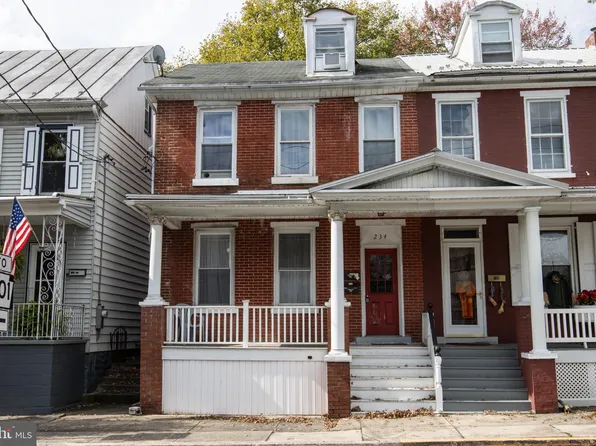 234 S Tulpehocken St, Pine Grove, PA 17963