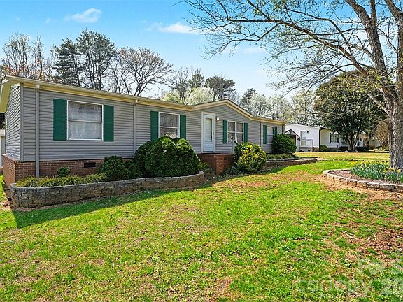 4th image of 940 John Miller Rd