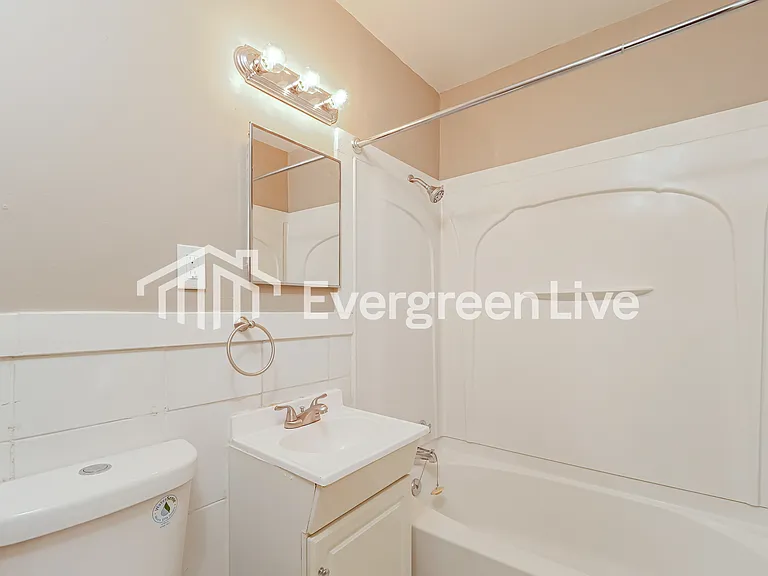 8815 Kentucky Ave — Photo 13