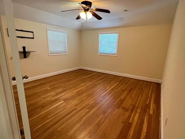 4717 Arlington Blvd — Photo 20