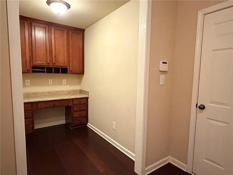 734 Grove Manor Park — Photo 3