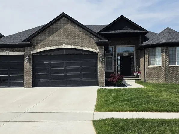 19077 Thompson Dr, Macomb, MI 48042