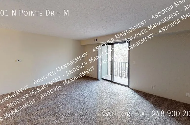3001 N Pointe Dr #M — Photo 5