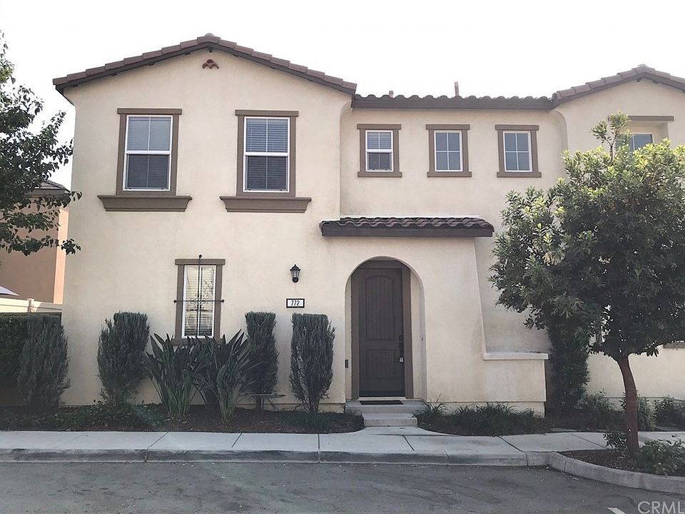 1st image of 772 Huron Dr