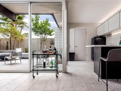 1111 E Palm Canyon Dr #356, Palm Springs, CA, 92264