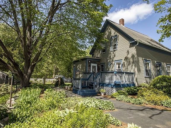 4th image of 47 Central St