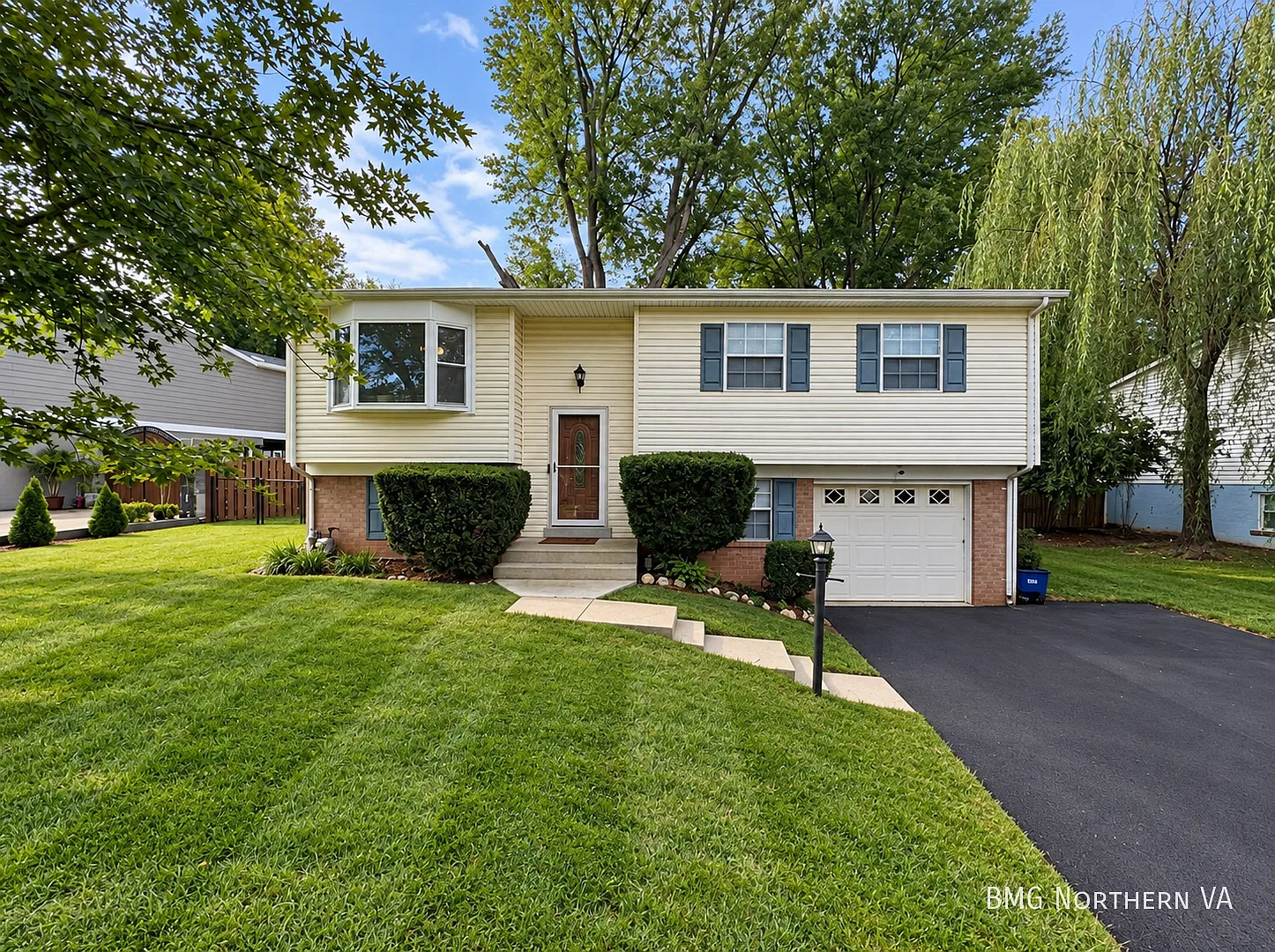 Well-Maintained 4BR/2BA Home with Hardwood Floors & Private Backyard in Prince William CO — Photo 1