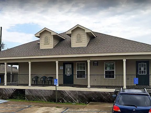 4th image of 100 Elsie Ct #4688
