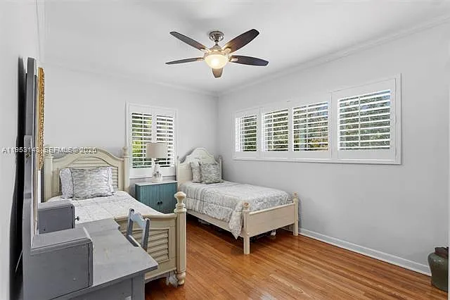 7801 SW 58th Ave — Photo 10